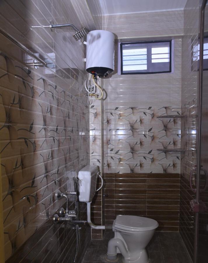 Four Seasons Home Stay Tirupati Exterior photo